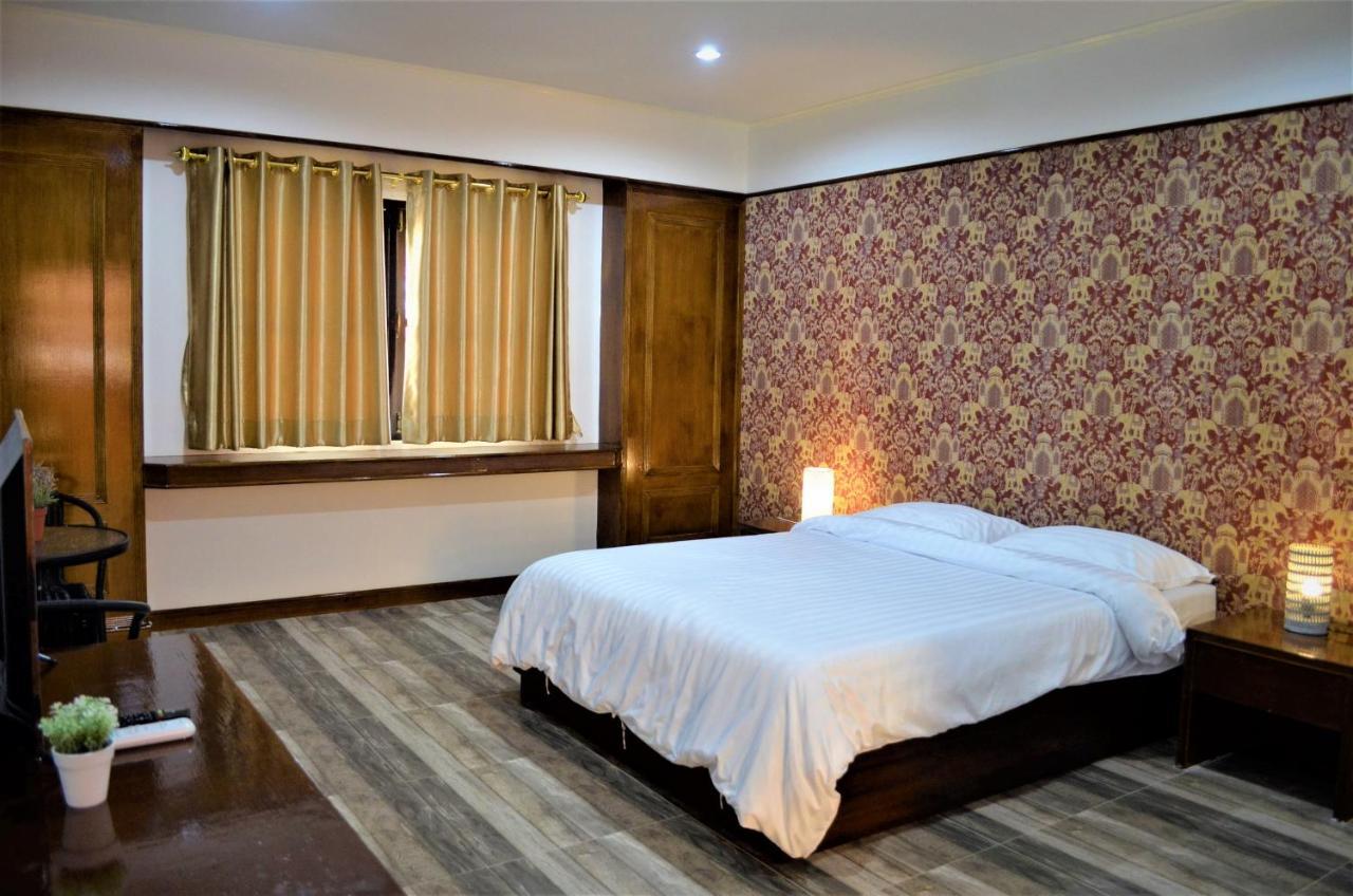 โรงแรมเมืองเพรียวอินน์ Mueang Phriao Inn Hotel Saraburi Bagian luar foto